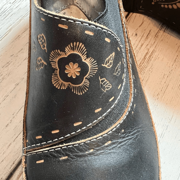 Spring Step Burbank slip on brown embossed shoes Size 9.5 - Picture 9 of 12